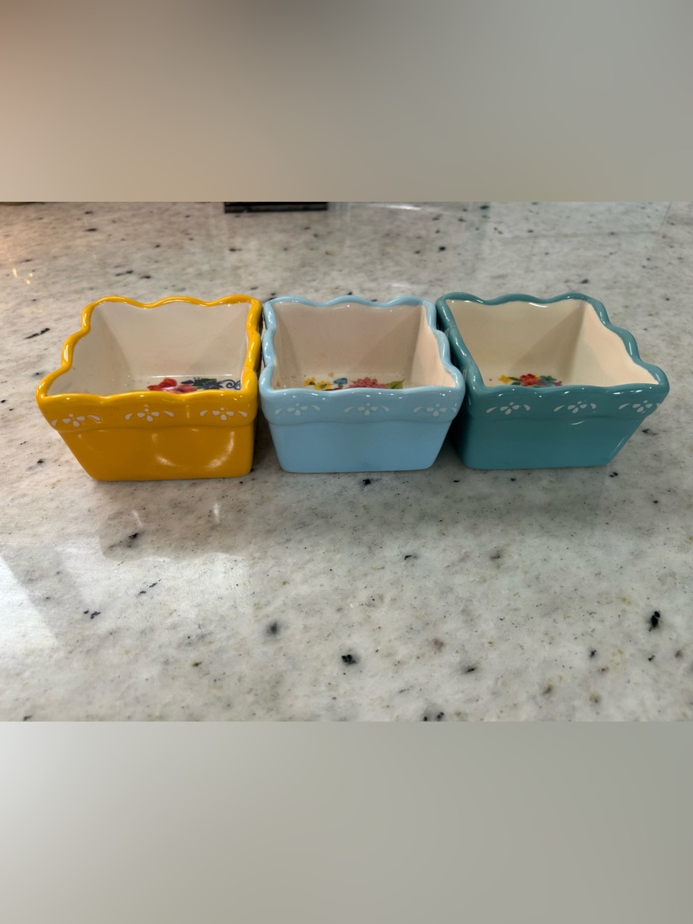The Pioneer Woman Floral Medley Condiment Set